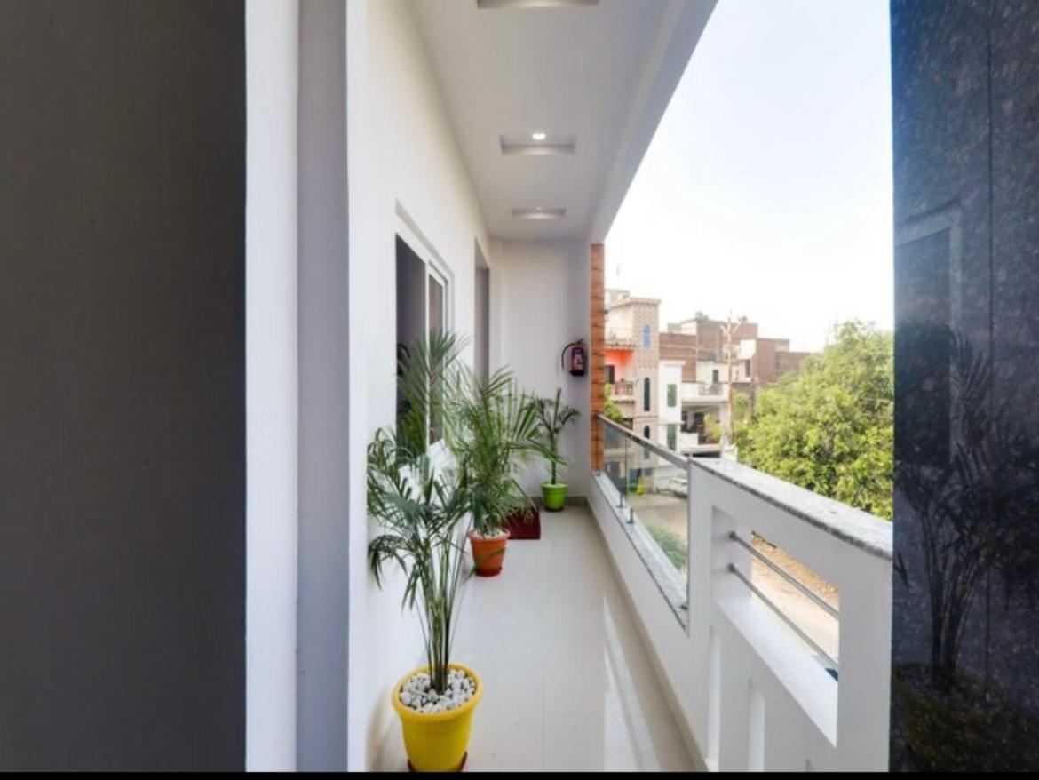 גורקפור Hotel Rama מראה חיצוני תמונה